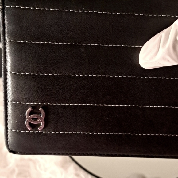 Chanel Mademoiselle Wallet in Good Condition - Picture 17 of 17